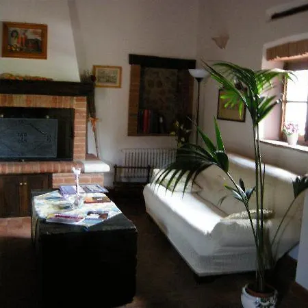 Casale Il Colombaio Di Toiano Valli