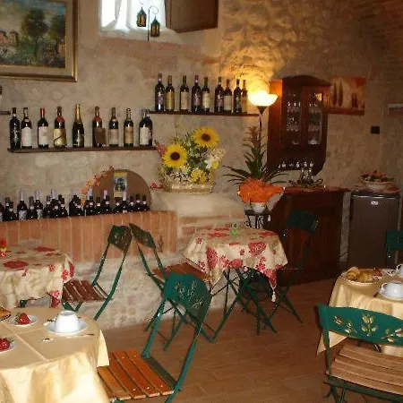 Casale Il Colombaio Di Toiano Casa rural